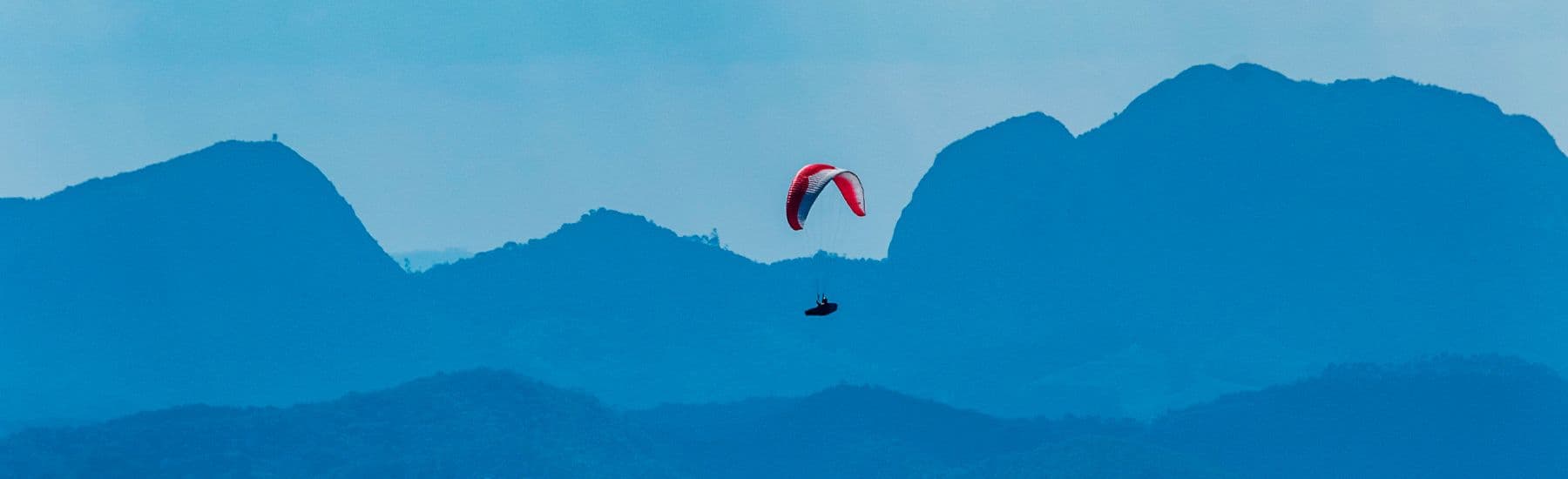 paragliders hero image